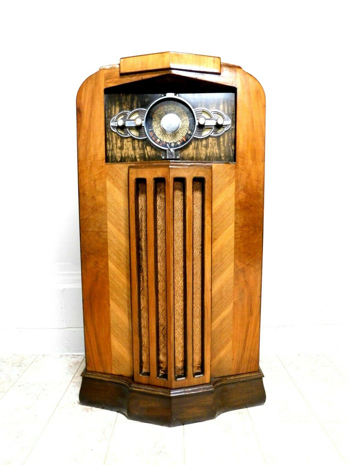 Image 1 - VINTAGE 1930s OLD RESTORED MIDWEST ULTRA ART DECO DEPRESSION ERA ANTIQUE RADIO